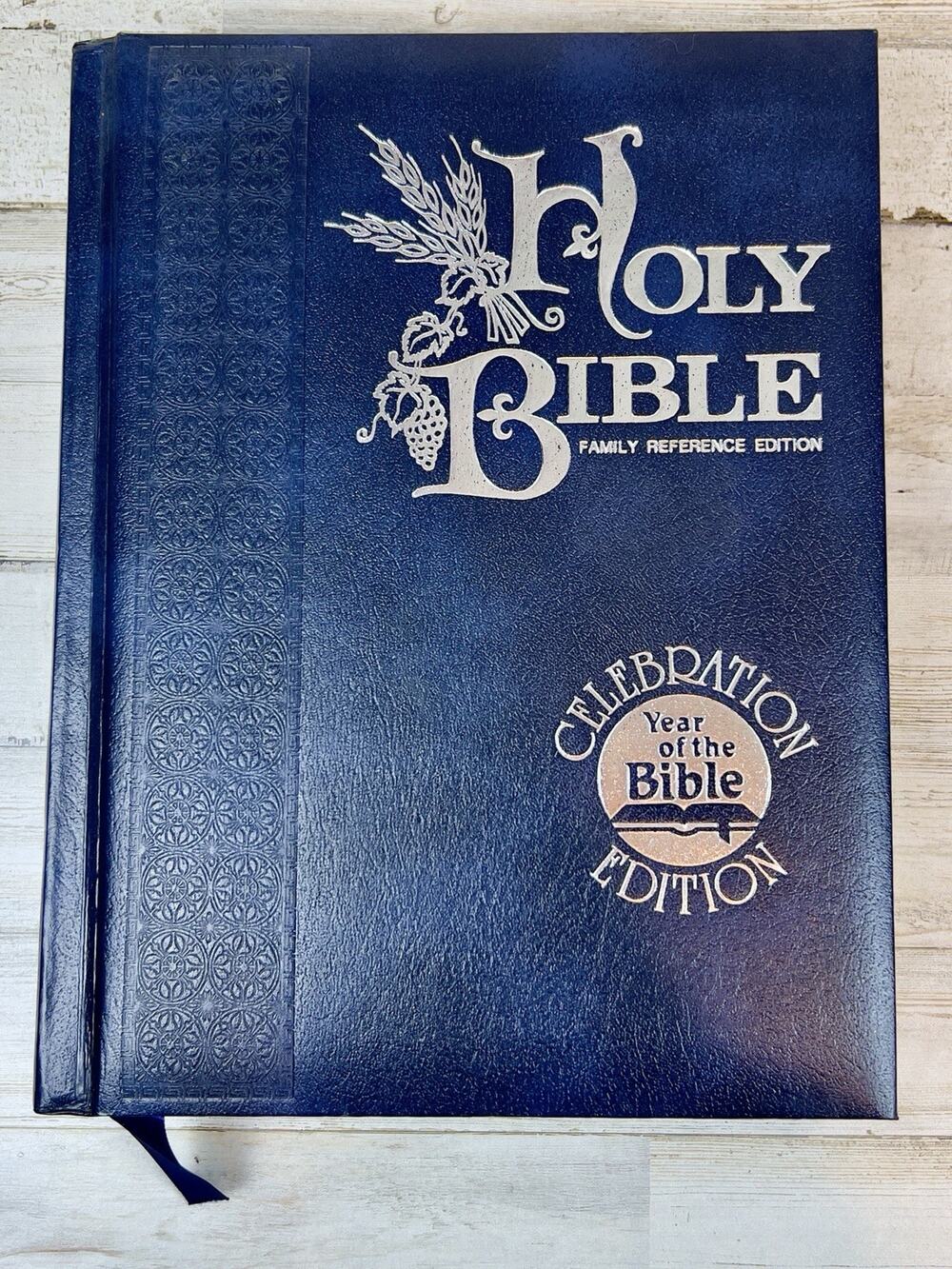 Vintage 1983 Holy Bible Family Reference Edition Celebration Year of the Bible H